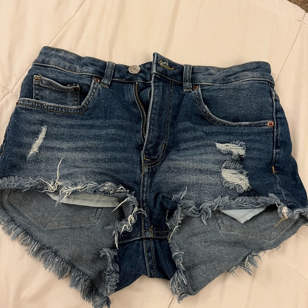 H&M womens jean shorts size 6